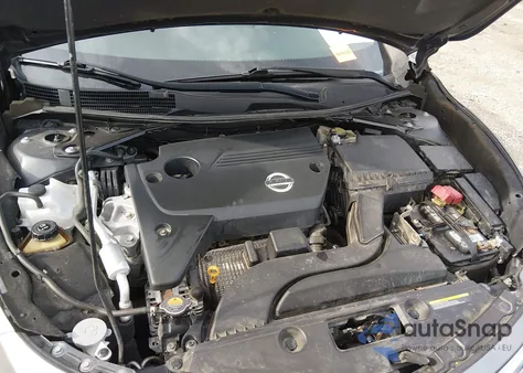 2015 Nissan Altima 2.5 Sv z USA, uszkodzony, nr VIN 1N4AL3AP5FC460275